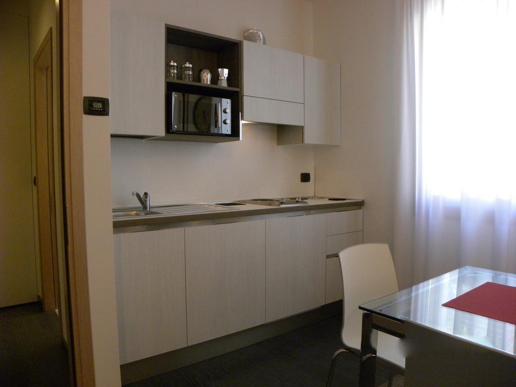 Venice Apartments Dante Mestre Luaran gambar