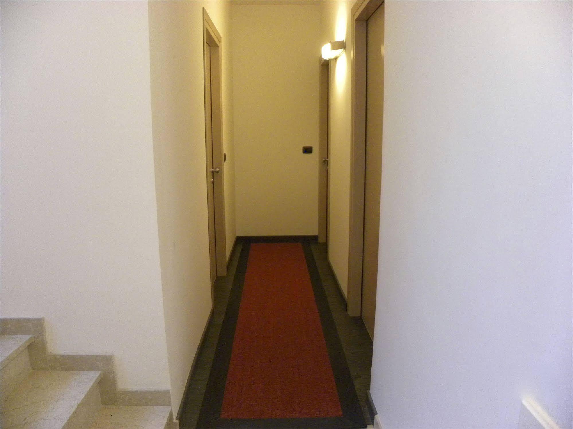 Venice Apartments Dante Mestre Luaran gambar